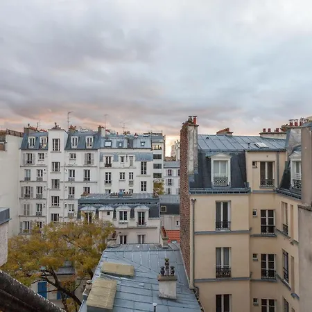 Greeter-appartement Haussmannien Avec Balcon *