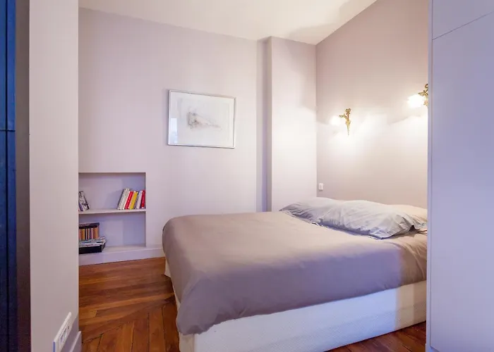 Apartman Greeter-appartement Haussmannien Avec Balcon *